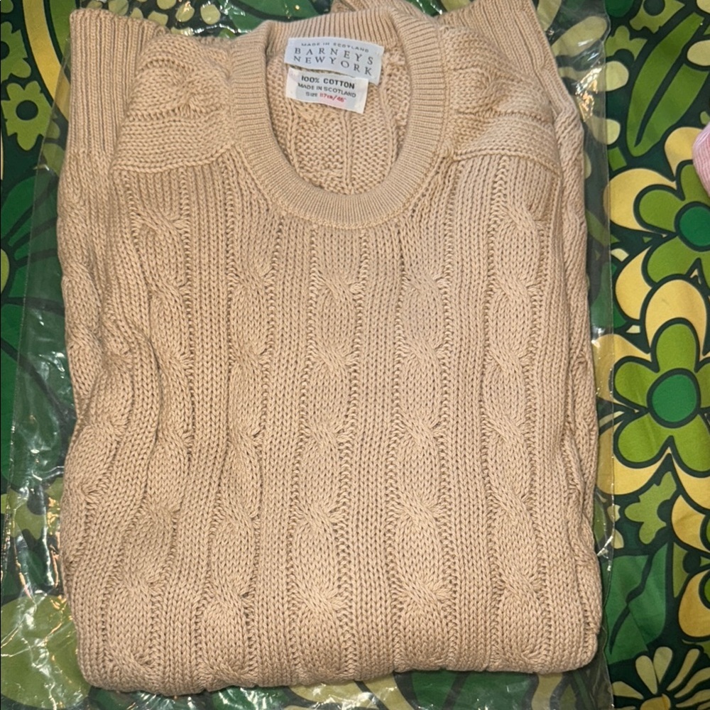 Vintage Barneys New York Beige Cable Knit Sweater Scotland cotton